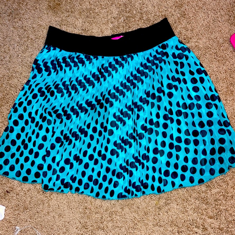 Women’s Green and Navy Small. By: Say What